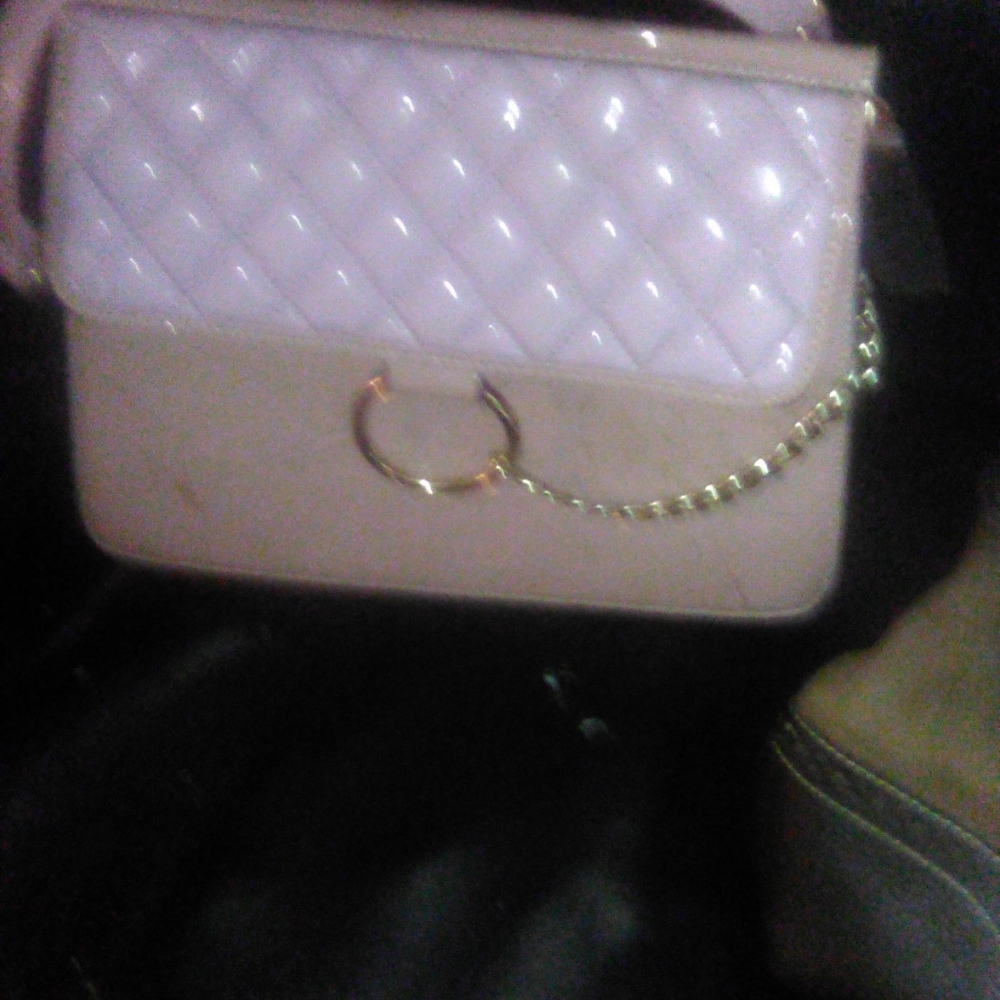 Purses - Picture 8 of 11